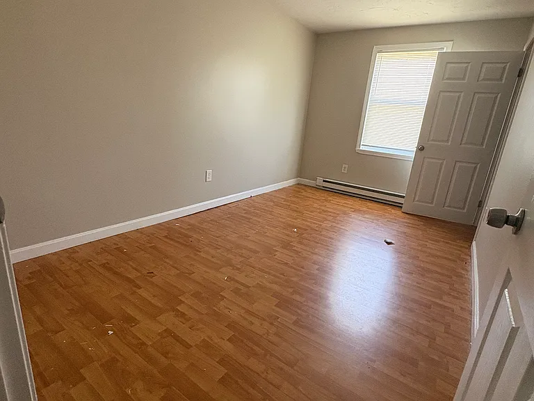 25 Coburn Ave #2.2 — Photo 9
