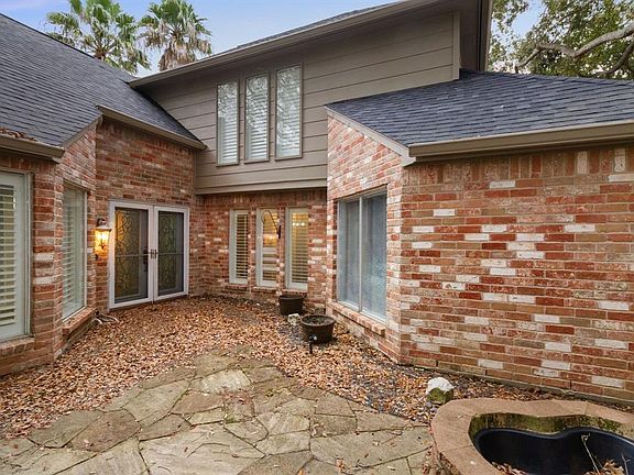 4th image of 1122 Crossfield Dr