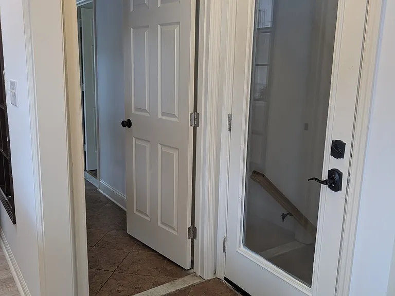 2164 New England Pl — Photo 7