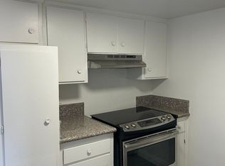 3840 Hazelwood St APT 4, Las Vegas, NV 89119