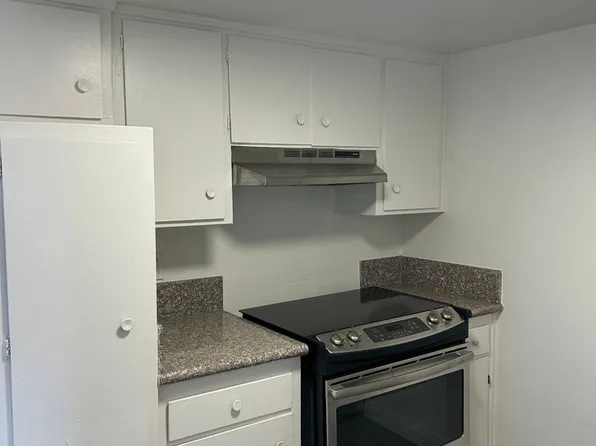 3840 Hazelwood St, 3840 Hazelwood St APT 4, Las Vegas, NV 89119