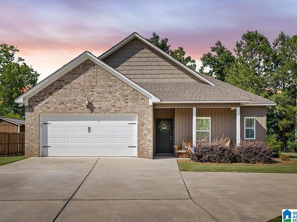 1st image of 133 Robinwood Dr