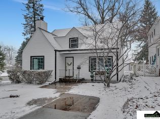 2500 Rathbone Rd, Lincoln, NE 68502