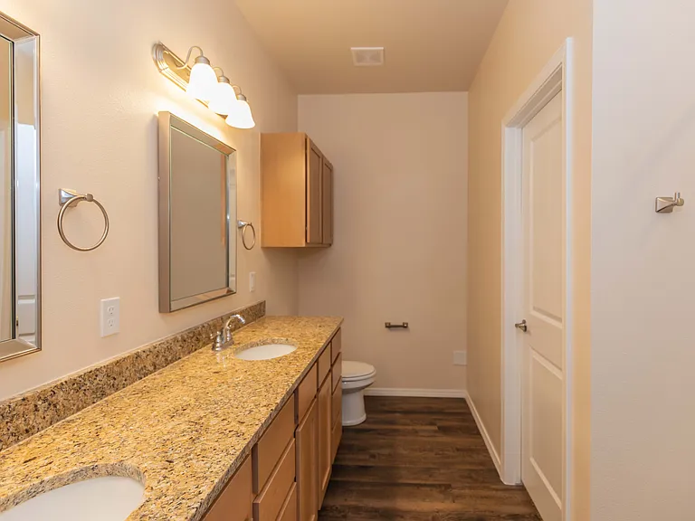 7516 Buck St — Photo 21