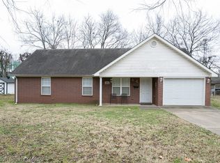 2010 Alma Blvd, Van Buren, AR 72956