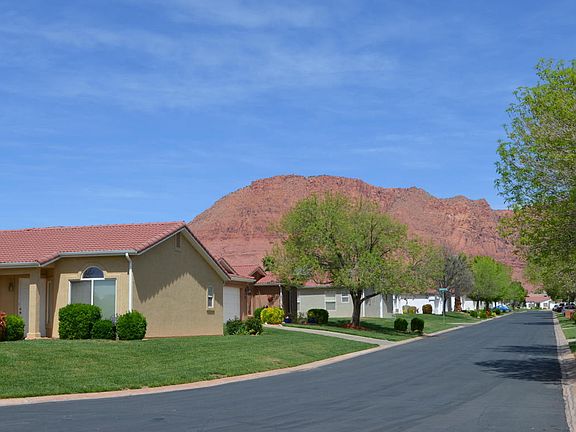3rd image of 559 E Oasis Dr