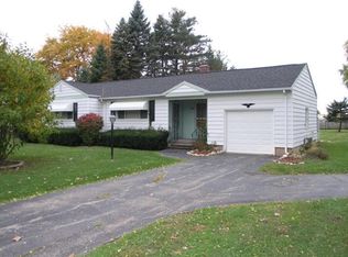 2051 Covert Rd, Burton, MI 48509