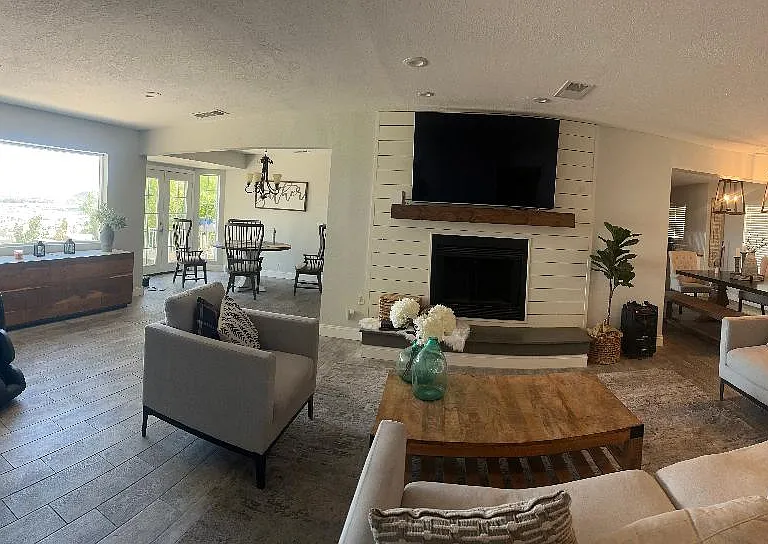 24191 Beverly Dr — Photo 12