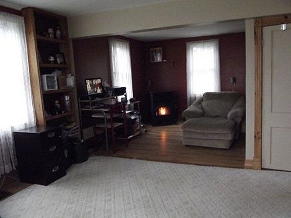 4th image of 41 Church St