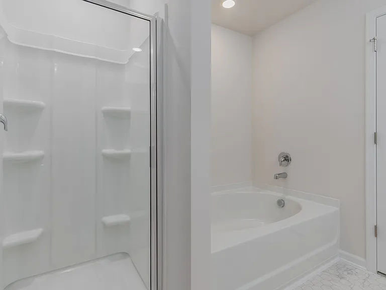 242 Carrington Dr — Photo 34