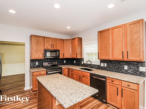 5th image of 7660 Forest Glen Way