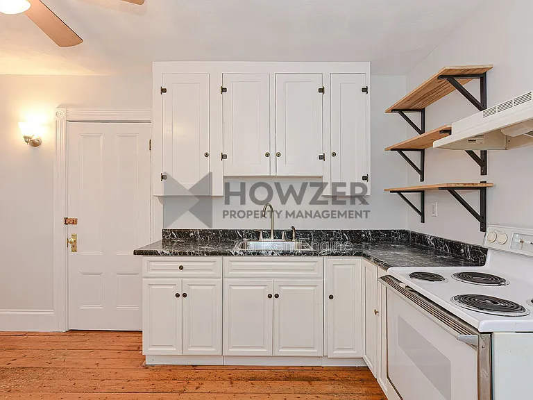 27 Hayward St #3 — Photo 1
