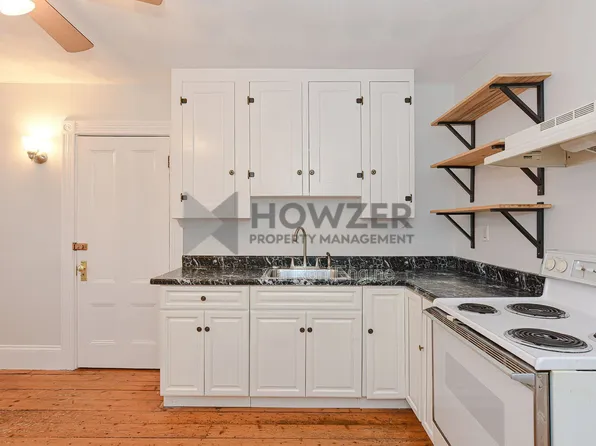 27 Hayward St Floor 3, Attleboro, MA 02703