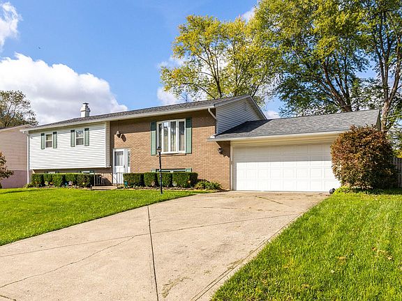 3rd image of 1270 Sequoia Ln