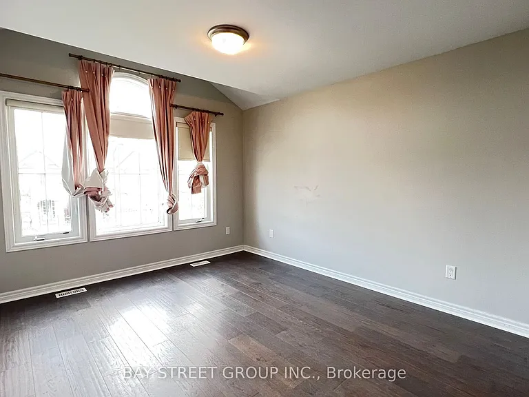 116 Riding Mountain Dr — Photo 19