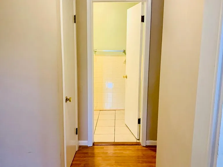 538 E Market St #2 — Photo 8