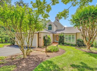 30 Island Green Cir #22, Penhook, VA 24137