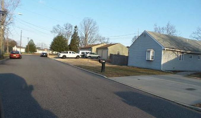 2nd image of 141 Brewers Ave