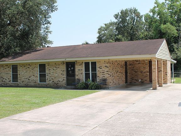 4th image of 217 Bradford Dr