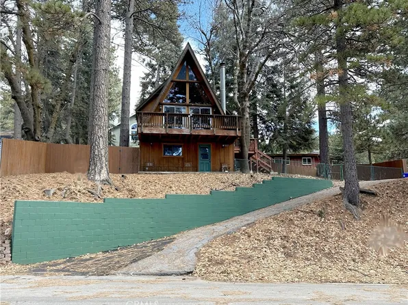 31450 Ocean View Dr, Running Springs, CA 92382