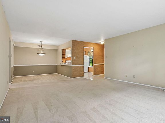 4th image of 253A Everly Ct #A