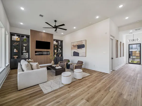 4101 Kewanee, Houston, TX 77051