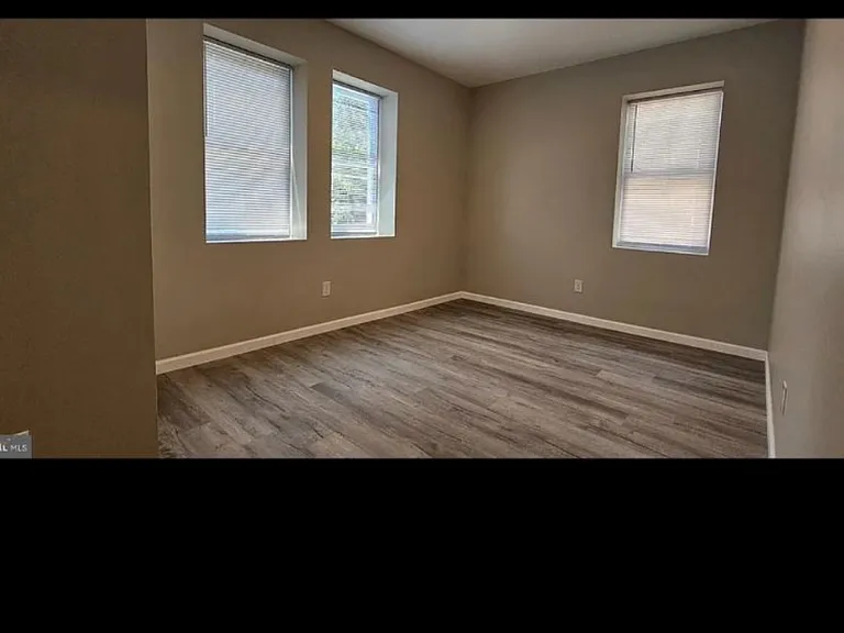 1318 W Rockland St #2 — Photo 8