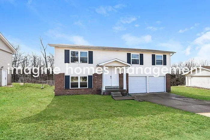 3 bed, 2.0 bath, 1470 sqft, $2,250 — Photo 3
