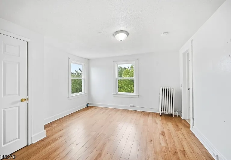 98 Maple Ave #A — Photo 8