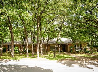 1903 Stonegate Dr, Denton, TX 76205