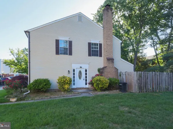 8465 Diablo Ct, Alexandria, VA 22309