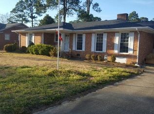 3015 Englewood Dr, Kinston, NC 28504