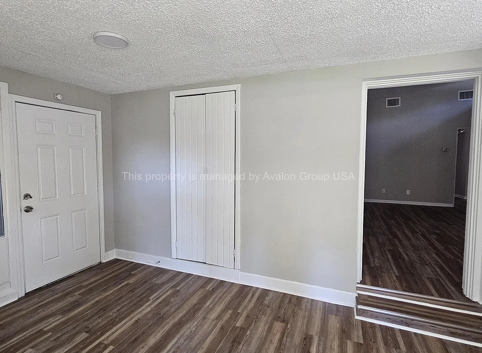 3 bed, 1430 sqft, $1,625 — Photo 2