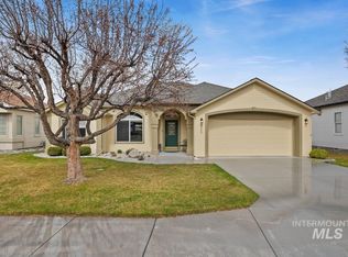 811 Canyon Park Ave, Twin Falls, ID 83301