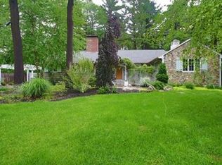 35 Wing Rd, Lynnfield, MA 01940