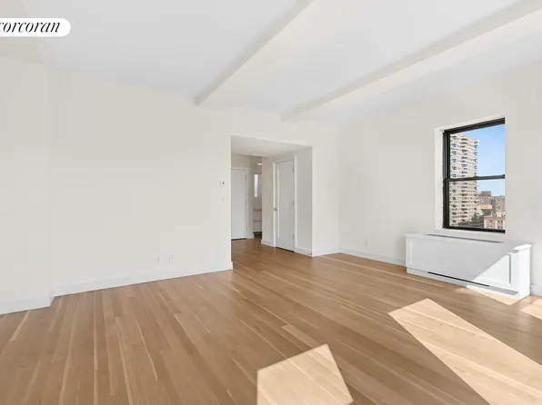 230 Riverside Drive image 12 of 15