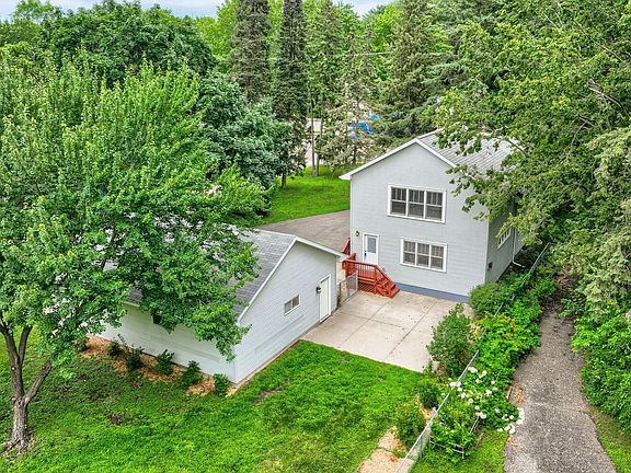 2nd image of 3019 W Old Shakopee Rd