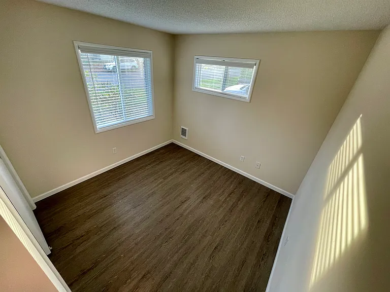 7118 NE Tillamook St — Photo 5