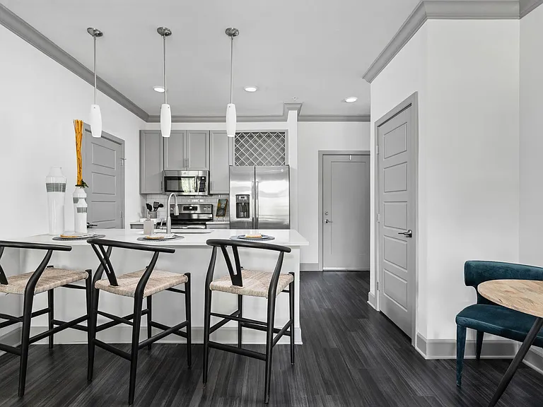 The Flats at Springhurst Apartments of Louisville — Photo 7