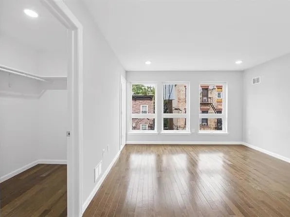 45 Franklin Street image 5 of 23