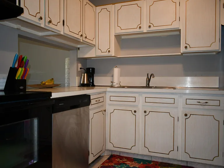 2721 Garden Dr N #202 — Photo 9