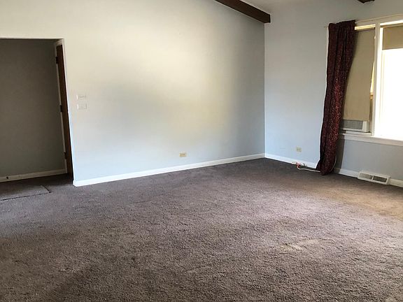 3rd image of 7907 Lamon Ave #2N