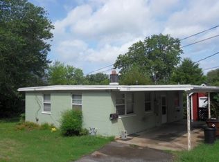 102 Niagara Ln, Oak Ridge, TN 37830