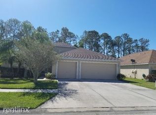 5410 Braddock Dr, Zephyrhills, FL 33541