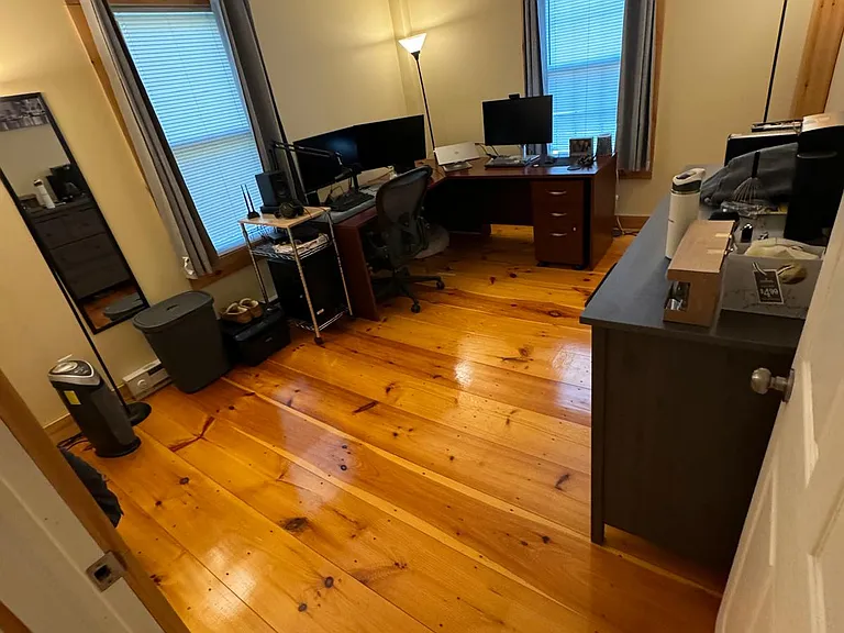 107 Middle St #2 — Photo 18