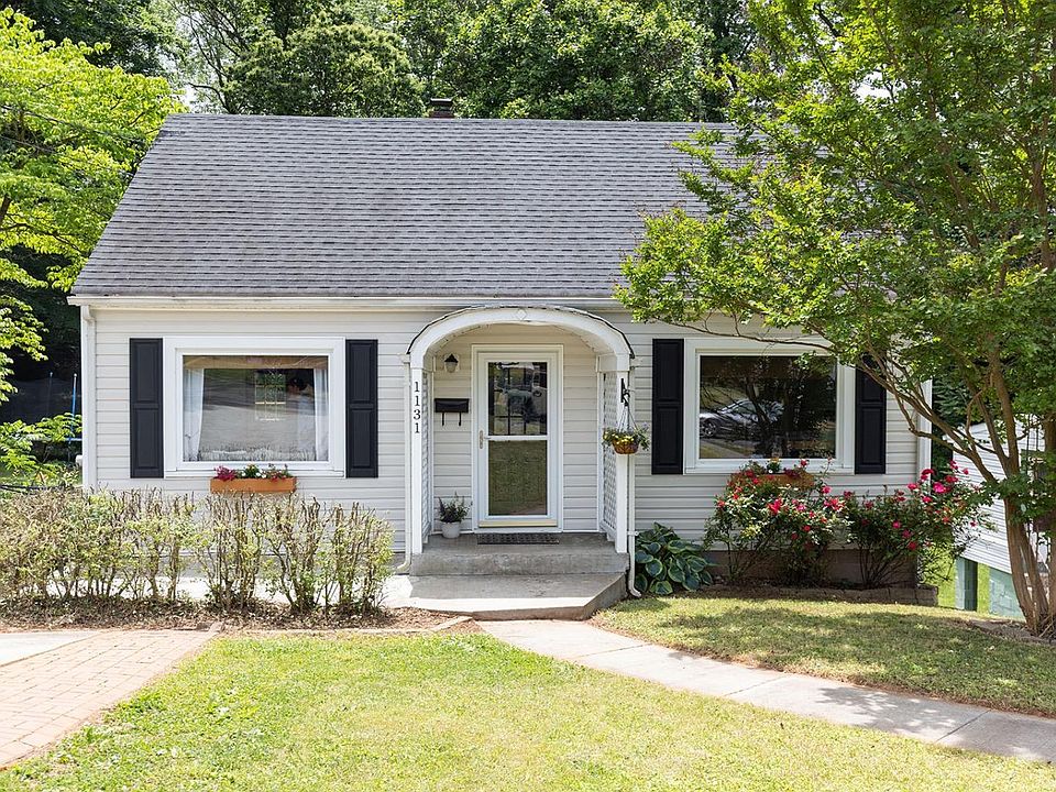 1st image of 1131 Lindsay St