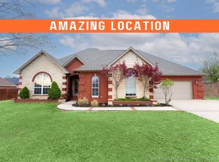 2108 Country Spgs, McAlester, OK 74501