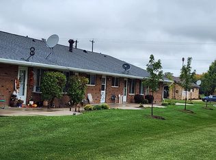 869 Main St, Brownsville, WI 53006
