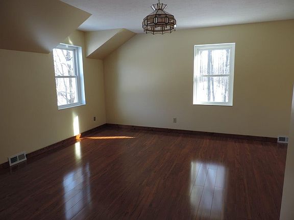 Spacious Master Bedroom