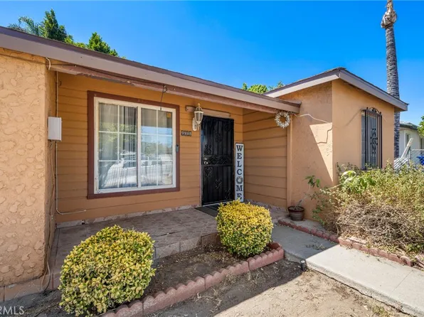 9988 Citrus Ave, Fontana, CA 92335